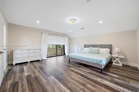 House in Palm Beach Gardens, Florida 3 bedrooms, 185.8 sq.m. № 1817593 - photo 10