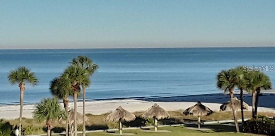 Condo à Clearwater, Floride, 2 chambres  № 2106802