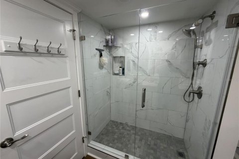 Copropriété à louer à Clearwater, Floride: 2 chambres, 129.51 m2 № 2106802 - photo 11