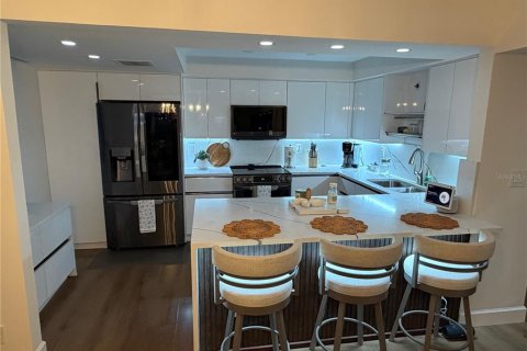 Copropriété à louer à Clearwater, Floride: 2 chambres, 129.51 m2 № 2106802 - photo 5