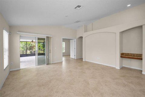 House in Hudson, Florida 3 bedrooms, 190.73 sq.m. № 1670858 - photo 23