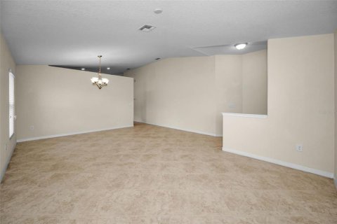 House in Hudson, Florida 3 bedrooms, 190.73 sq.m. № 1670858 - photo 8