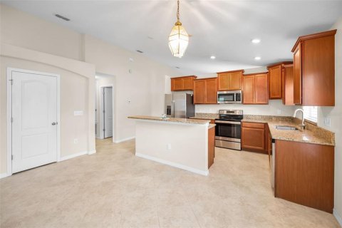 House in Hudson, Florida 3 bedrooms, 190.73 sq.m. № 1670858 - photo 14