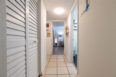 Copropriété à vendre à Dania Beach, Floride: 2 chambres, 88.26 m2 № 2069056 - photo 27