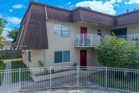 Copropriété à vendre à Dania Beach, Floride: 2 chambres, 88.26 m2 № 2069056 - photo 6
