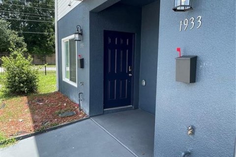 Townhouse in Tampa, Florida 3 bedrooms, 103.21 sq.m. № 1810251 - photo 4
