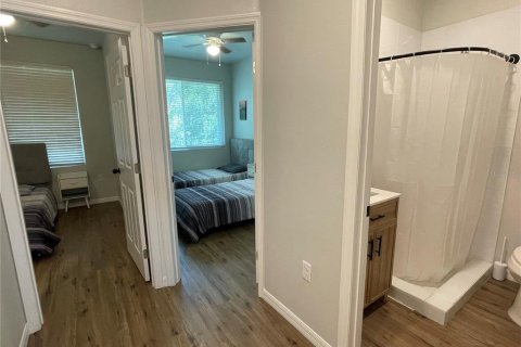 Townhouse in Tampa, Florida 3 bedrooms, 103.21 sq.m. № 1810251 - photo 13
