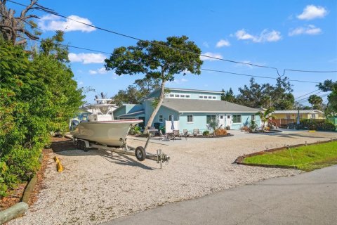Propiedad comercial en venta en Englewood, Florida, 6 dormitorios, 320.7 m2 № 2155805 - foto 3
