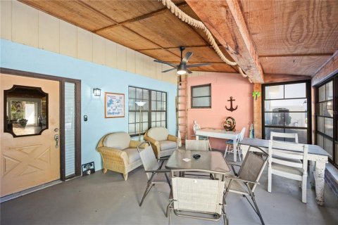 Propiedad comercial en venta en Englewood, Florida, 6 dormitorios, 320.7 m2 № 2155805 - foto 15