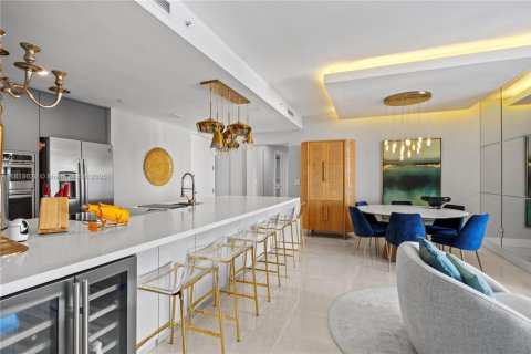 Condo in Miami, Florida, 3 bedrooms  № 1888743 - photo 16