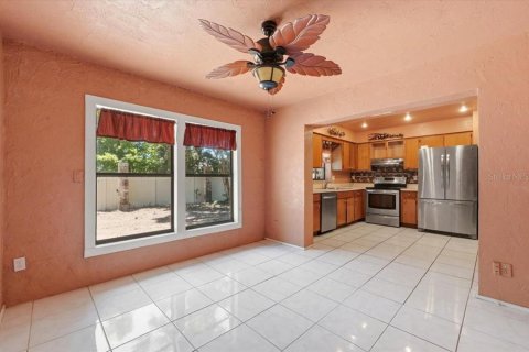 Villa ou maison à vendre à Lakeland, Floride: 2 chambres, 134.34 m2 № 2113960 - photo 13