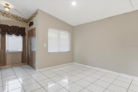 Villa ou maison à vendre à Lakeland, Floride: 2 chambres, 134.34 m2 № 2113960 - photo 5