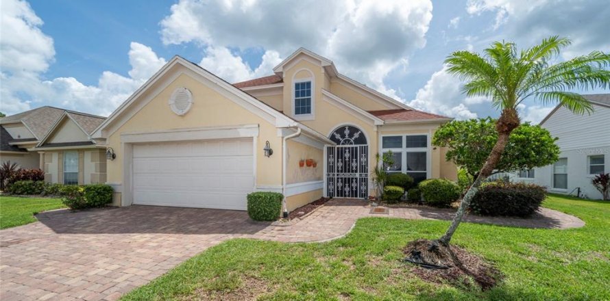 Casa en Orlando, Florida 3 dormitorios, 181.07 m2 № 1785423