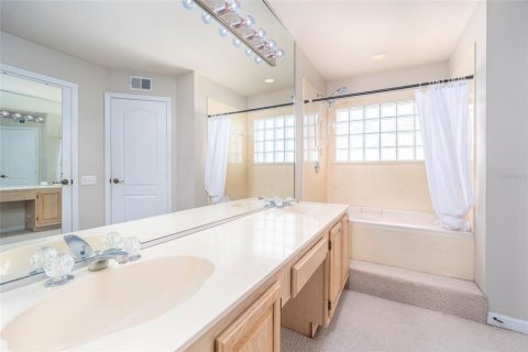 Casa en venta en Orlando, Florida, 3 dormitorios, 181.07 m2 № 1785423 - foto 12