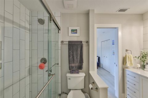 Купить кондоминиум в Мадейра - Бич, Флорида 6 комнат, 76.64м2, № 1755139 - фото 23