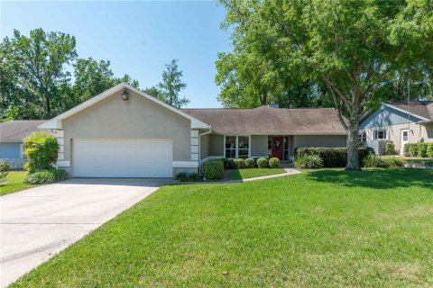 House in Ocala, Florida 3 bedrooms, 200.67 sq.m. № 1636831 - photo 6