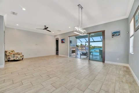 House in Bradenton, Florida 4 bedrooms, 285.67 sq.m. № 1787326 - photo 26