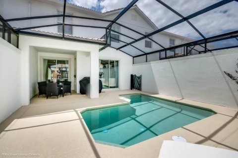 Touwnhouse à vendre à Davenport, Floride: 4 chambres, 176.7 m2 № 2134693 - photo 2