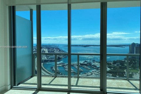 Купить кондоминиум в Майами, Флорида 1 спальня, 88.07м2, № 2005841 - фото 2