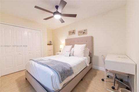 Купить виллу или дом в Майами, Флорида 4 спальни, 173.91м2, № 1997286 - фото 23