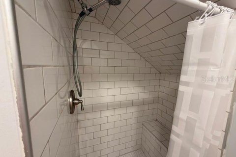 Copropriété à louer à Tampa, Floride: 2 chambres, 142.7 m2 № 1866585 - photo 12