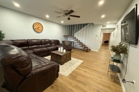 Copropriété à louer à Tampa, Floride: 2 chambres, 142.7 m2 № 1866585 - photo 9