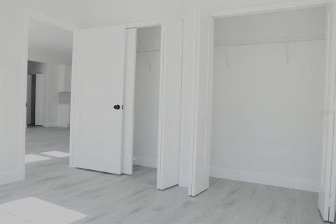 Casa en venta en Citrus Springs, Florida, 4 dormitorios, 164.81 m2 № 2138142 - foto 11