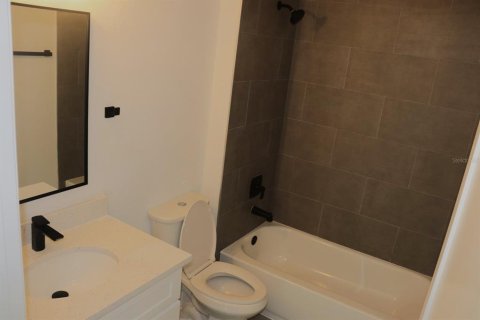 Casa en venta en Citrus Springs, Florida, 4 dormitorios, 164.81 m2 № 2138142 - foto 16