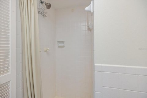 Купить кондоминиум в Венеция, Флорида 5 комнат, 90.58м2, № 2237124 - фото 22