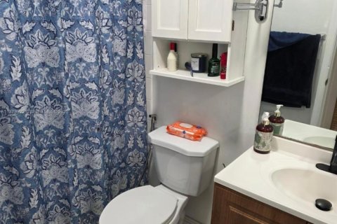 Copropriété à vendre à Miami, Floride: 2 chambres, 71.35 m2 № 1921826 - photo 27