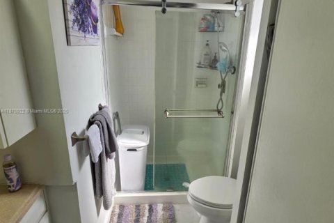 Copropriété à vendre à Miami, Floride: 2 chambres, 71.35 m2 № 1921826 - photo 21