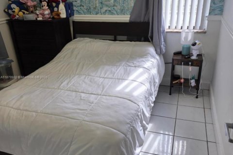 Copropriété à vendre à Miami, Floride: 2 chambres, 71.35 m2 № 1921826 - photo 26