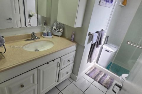 Copropriété à vendre à Miami, Floride: 2 chambres, 71.35 m2 № 1921826 - photo 23