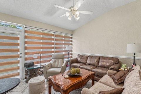Casa en venta en Lakeland, Florida, 4 dormitorios, 183.02 m2 № 2197349 - foto 19
