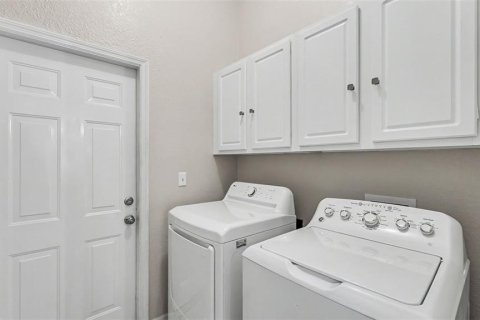 Casa en venta en Lakeland, Florida, 4 dormitorios, 183.02 m2 № 2197349 - foto 21