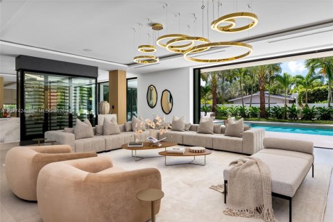 Villa ou maison à vendre à Pinecrest, Floride: 7 chambres, 750.37 m2 № 2323434 - photo 6