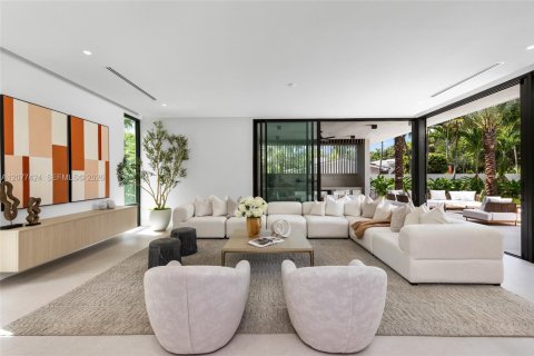 Villa ou maison à vendre à Pinecrest, Floride: 7 chambres, 750.37 m2 № 2323434 - photo 20