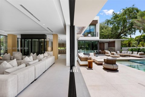Villa ou maison à vendre à Pinecrest, Floride: 7 chambres, 750.37 m2 № 2323434 - photo 23
