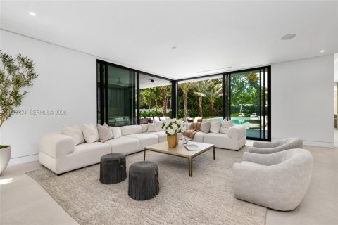 Villa ou maison à vendre à Pinecrest, Floride: 7 chambres, 750.37 m2 № 2323434 - photo 21