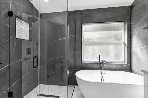 Casa en venta en Orlando, Florida, 3 dormitorios, 157.38 m2 № 2387730 - foto 24