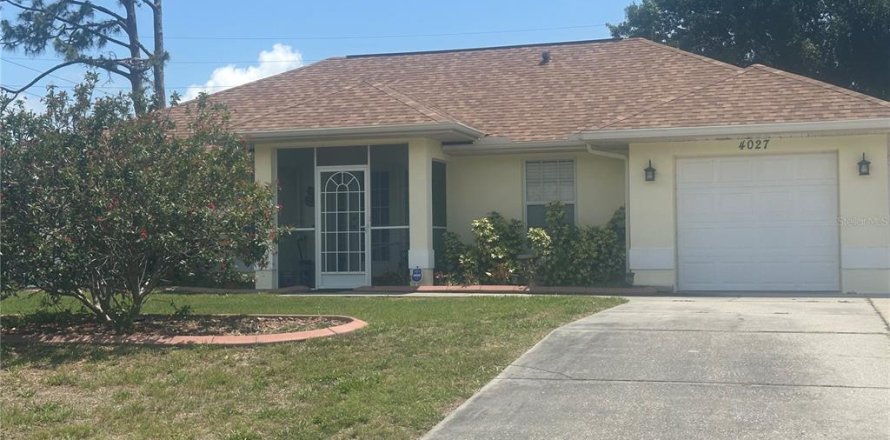 House in North Port, Florida 2 bedrooms, 108.88 sq.m. № 1750122