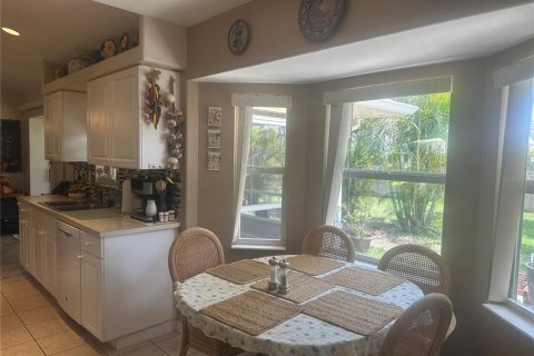 House in North Port, Florida 2 bedrooms, 108.88 sq.m. № 1750122 - photo 16