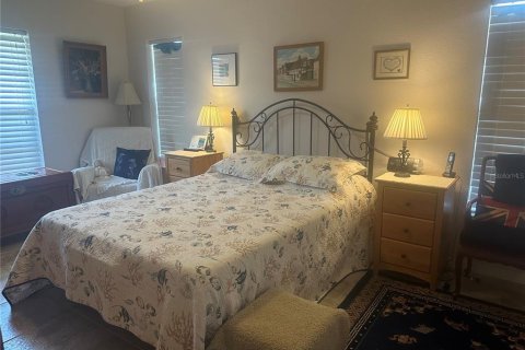 House in North Port, Florida 2 bedrooms, 108.88 sq.m. № 1750122 - photo 19