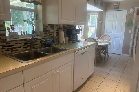 House in North Port, Florida 2 bedrooms, 108.88 sq.m. № 1750122 - photo 12