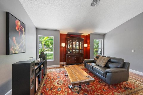 Villa ou maison à vendre à Sarasota, Floride: 3 chambres, 199.55 m2 № 2214125 - photo 11