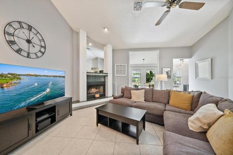 Villa ou maison à vendre à Sarasota, Floride: 3 chambres, 199.55 m2 № 2214125 - photo 9