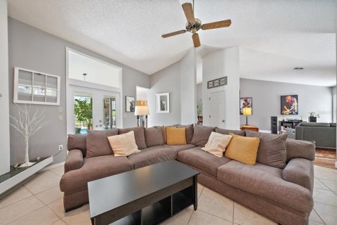 Villa ou maison à vendre à Sarasota, Floride: 3 chambres, 199.55 m2 № 2214125 - photo 7