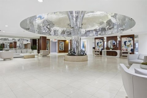 Купить кондоминиум в Майами-Бич, Флорида 2 спальни, 152.82м2, № 1966077 - фото 28