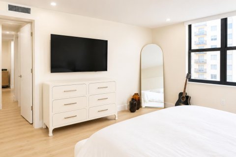 Купить кондоминиум в Палм-Бич, Флорида 3 комнаты, 133.41м2, № 2245684 - фото 8