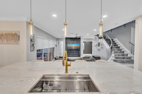 Villa ou maison à vendre à Wellington, Floride: 6 chambres, 366.13 m2 № 2383079 - photo 14